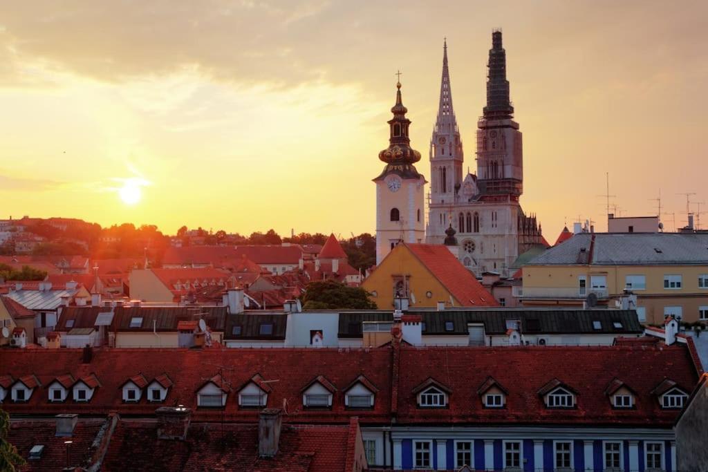 True Zagreb Centrally Located & Spacious Apartment ภายนอก รูปภาพ